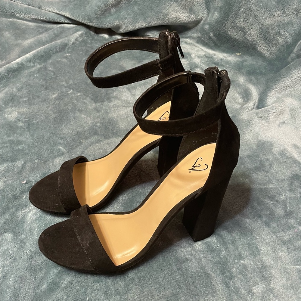 Windsor Heels